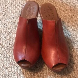 Women’s Kork Ease open toe wedge